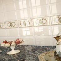 Monopole Ceramica - Reina